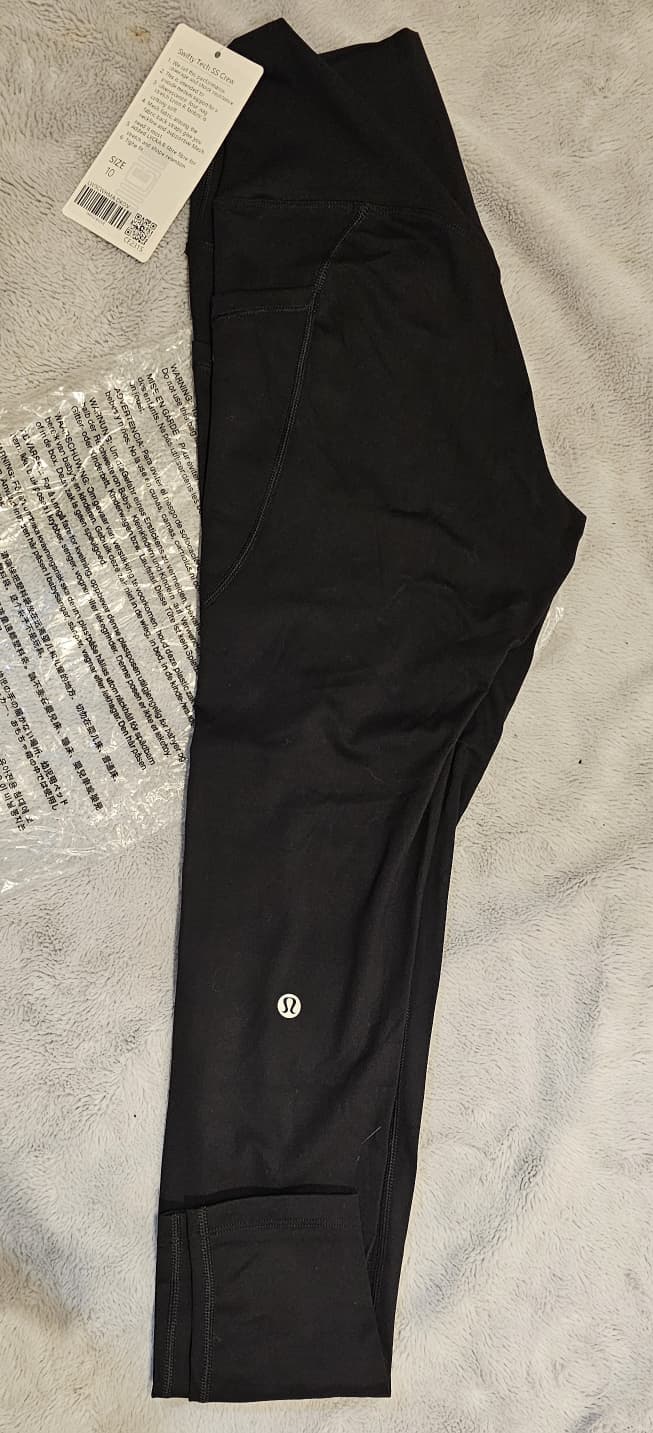 Black Lululemon leggings new with tag