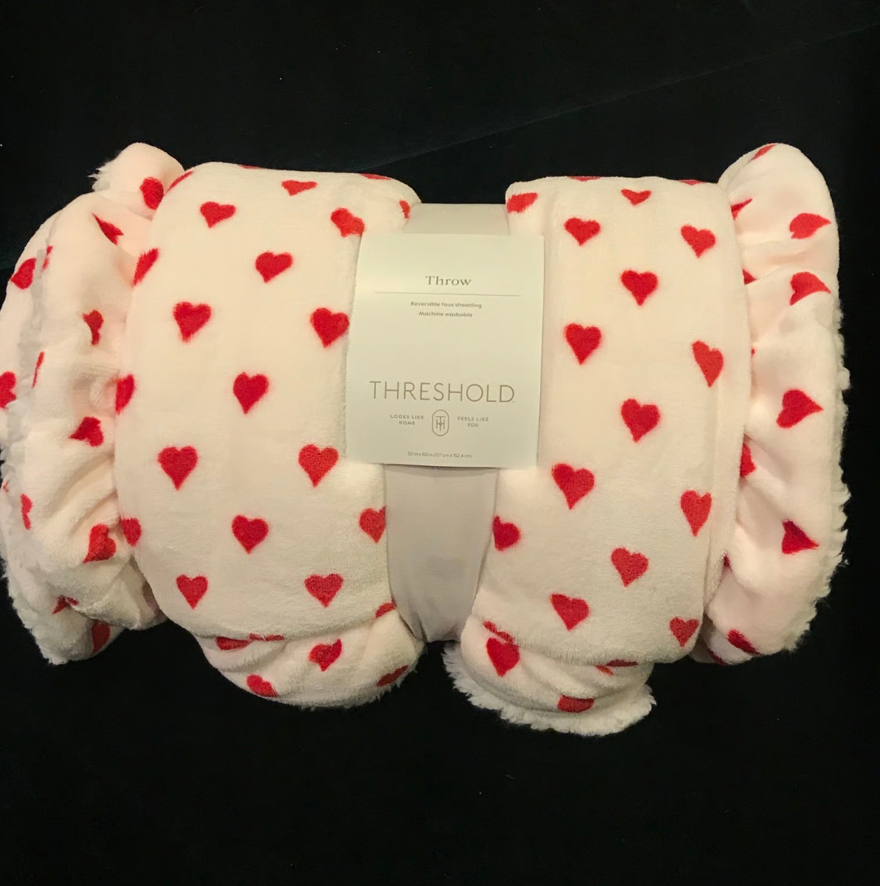 Threshold Mini Hearts Plush Throw Blanket – Ivory & Red Faux Shearling