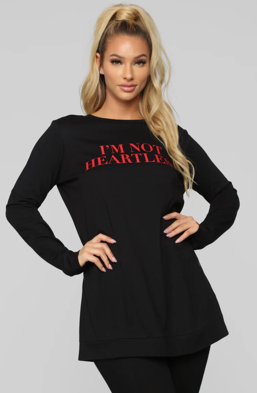 Fashion Nova “I’m Not Heartless / Just Using My Heart Less” Tunic – Size M – NWT